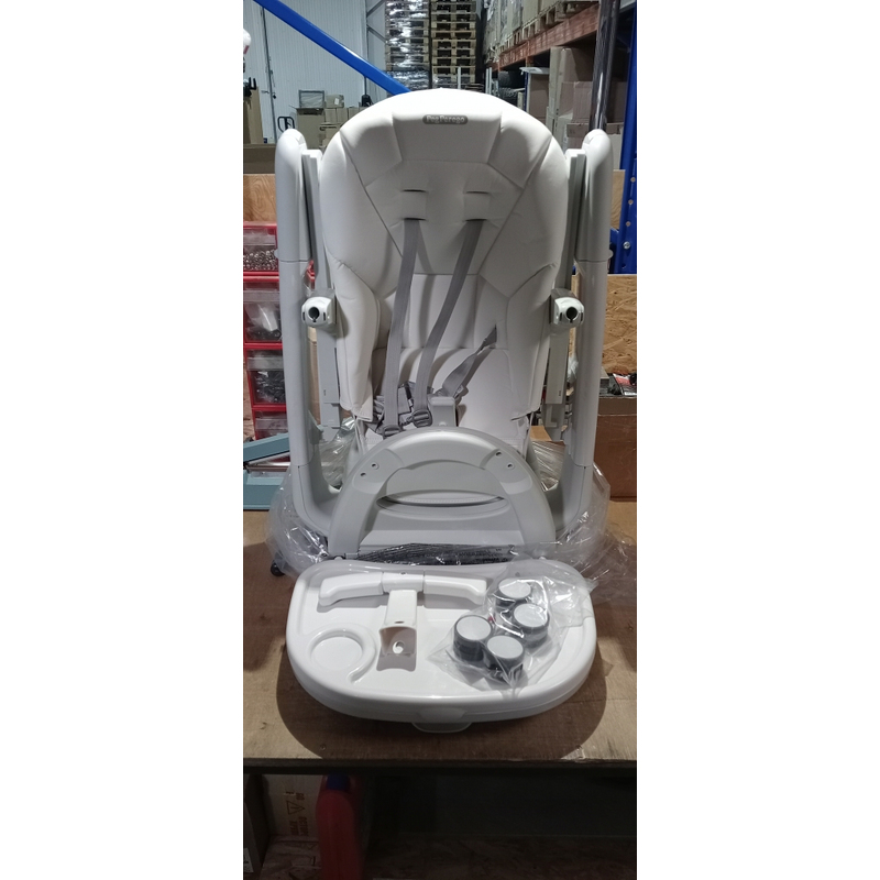 Стульчик для кормления Peg Perego Tatamia Follow Me Latte New
