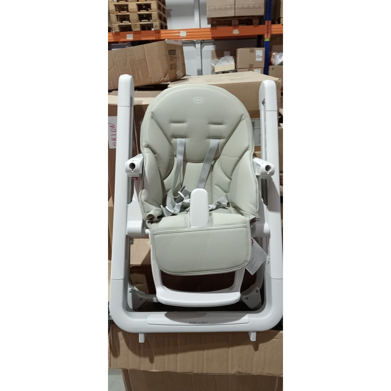 Стульчик для кормления Peg Perego Siesta Follow Me Astral