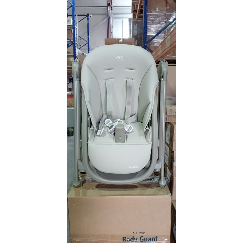 Стульчик для кормления Peg Perego Living Space Sand