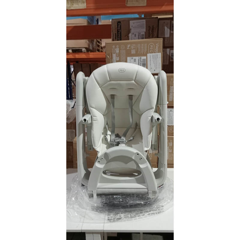 Стульчик для кормления Peg Perego Tatamia Follow Me Latte